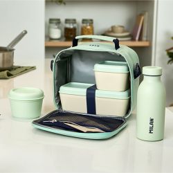 Bolsa Isotérmica Porta Alimentos Serie 1918 Verde Con 3 Recipientes 3,5 L