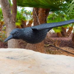Cuervo Volador De Plástico Ahuyenta Pájaros 58 Cm