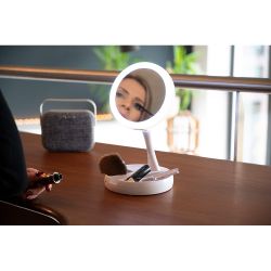 Espejo Led Con Aumento Plegable 16 X 16 X 29 Cm