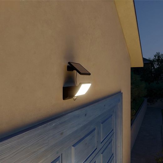 Luz De Seguridad Solar Fyns Negra 8,2 W, 1000/50 Im, 3000 K