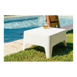 Mesa Auxiliar Alaska Color Blanco Para Exterior 58 X 48 X 30 Cm