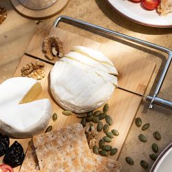 Tabla Para Corte De Queso De Bambú 27X17X1Cm Cc72104 Andrea House