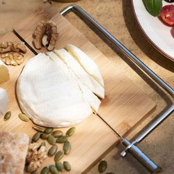 Tabla Para Corte De Queso De Bambú 27X17X1Cm Cc72104 Andrea House